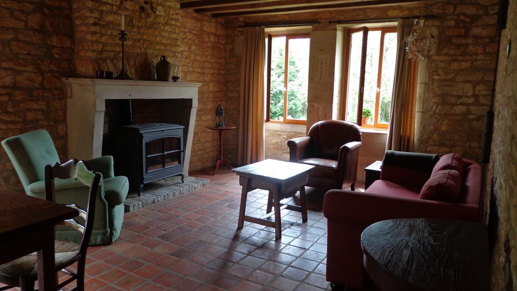 Maison Frankrijk Couloutre Rum bild
